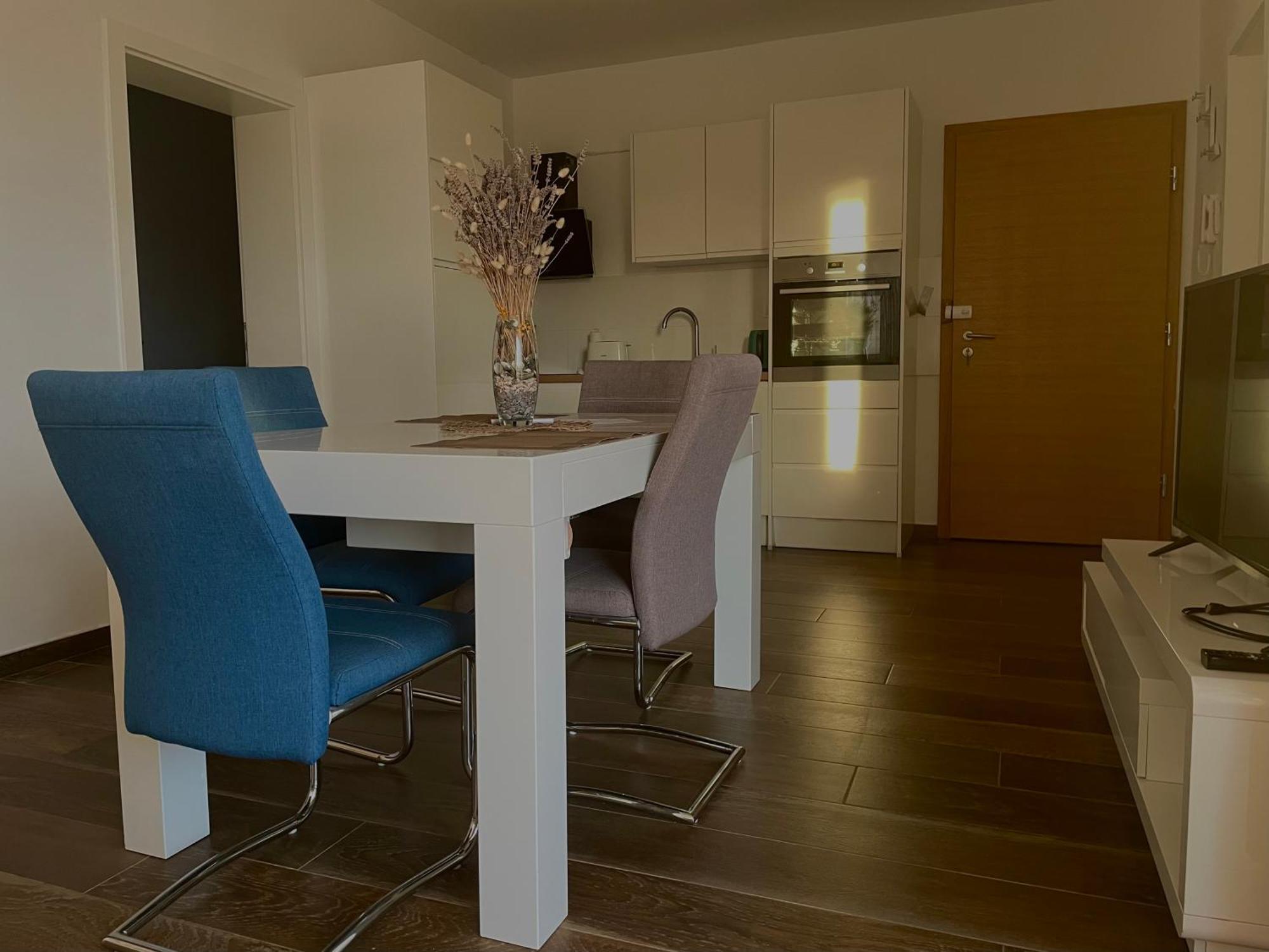 Ferienwohnung Blueberry Bol Exterior foto